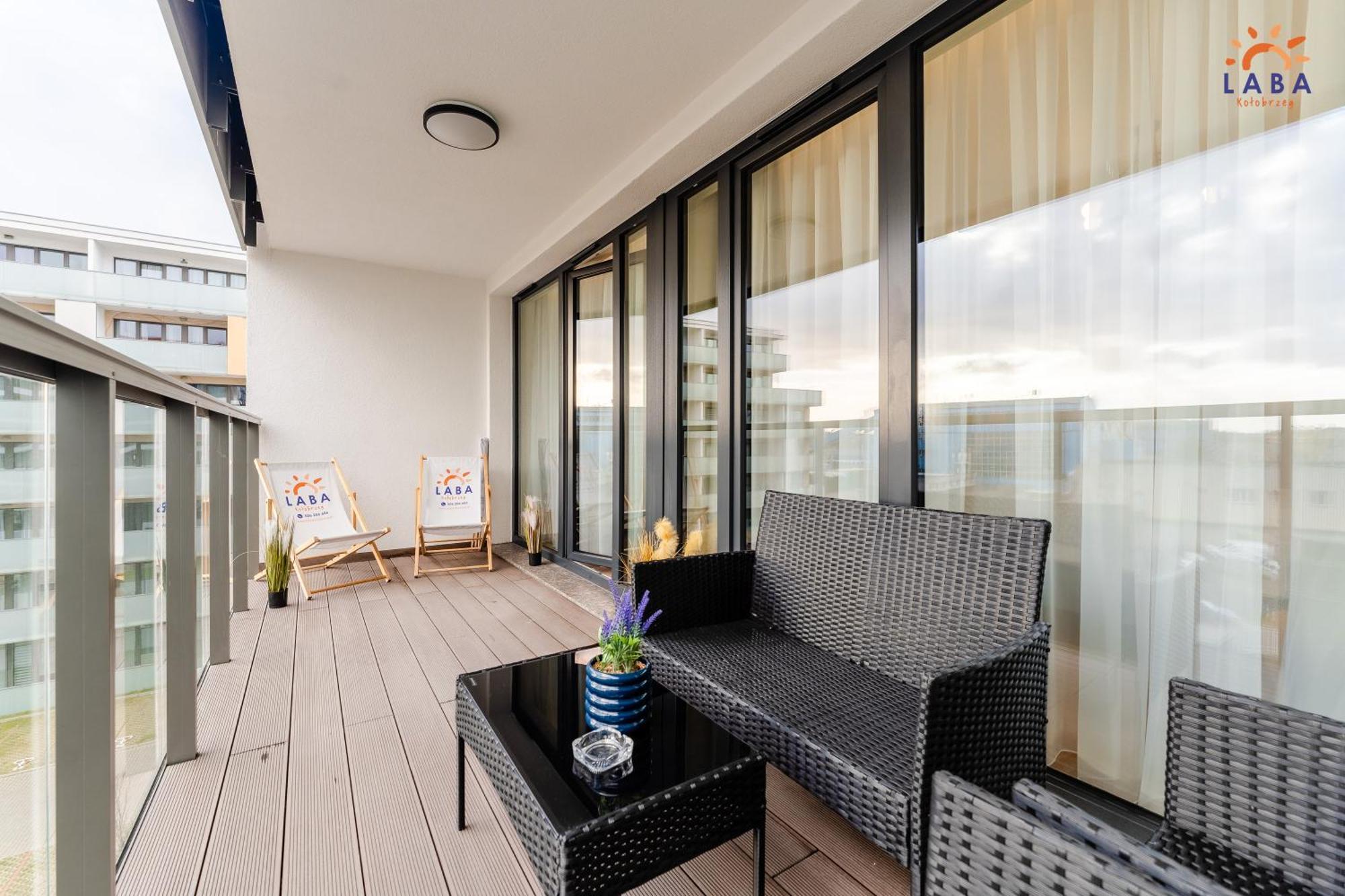 Laba Kolobrzeg Apartamenty Kasprowicza 20C Parking Basen Fitness Bawialnia W Cenie, Parkplatz Schwimmbad Fitness Spielzimmer Im Preis Exterior photo