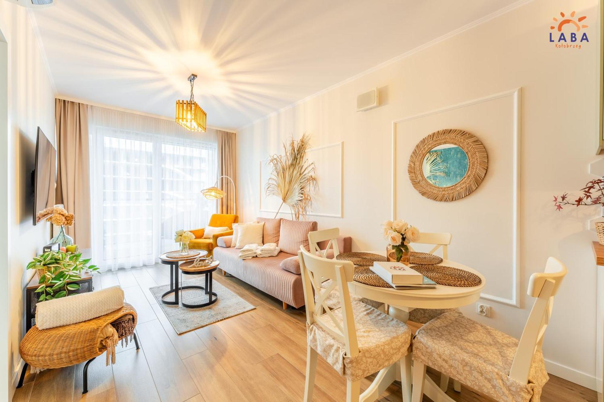 Laba Kolobrzeg Apartamenty Kasprowicza 20C Parking Basen Fitness Bawialnia W Cenie, Parkplatz Schwimmbad Fitness Spielzimmer Im Preis Exterior photo