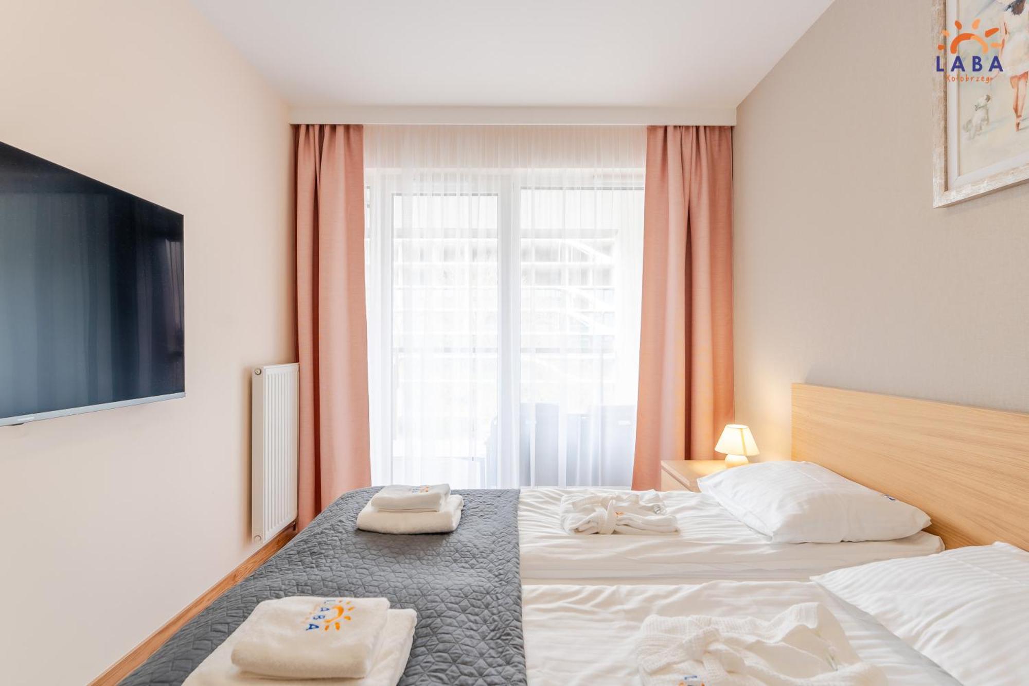 Laba Kolobrzeg Apartamenty Kasprowicza 20C Parking Basen Fitness Bawialnia W Cenie, Parkplatz Schwimmbad Fitness Spielzimmer Im Preis Exterior photo