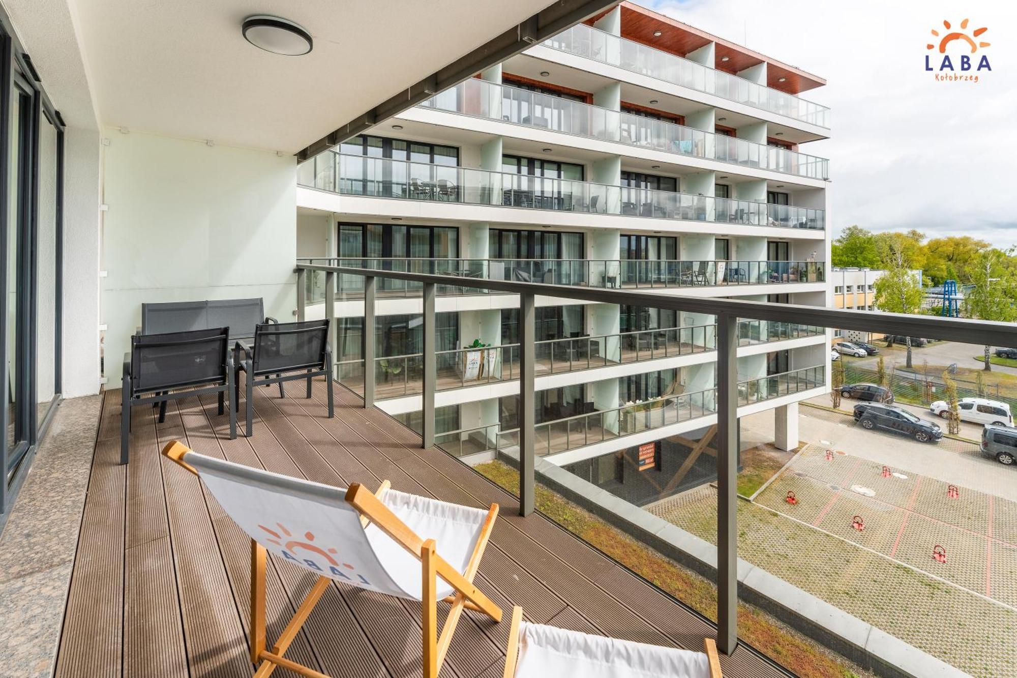 Laba Kolobrzeg Apartamenty Kasprowicza 20C Parking Basen Fitness Bawialnia W Cenie, Parkplatz Schwimmbad Fitness Spielzimmer Im Preis Exterior photo